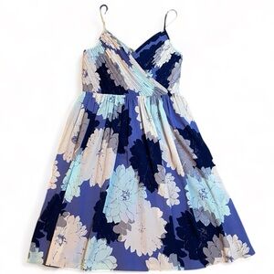 BANANA REPUBLIC M‎ Strappy Crossover Vee Dress size 8 Blue Floral Woman Vacation